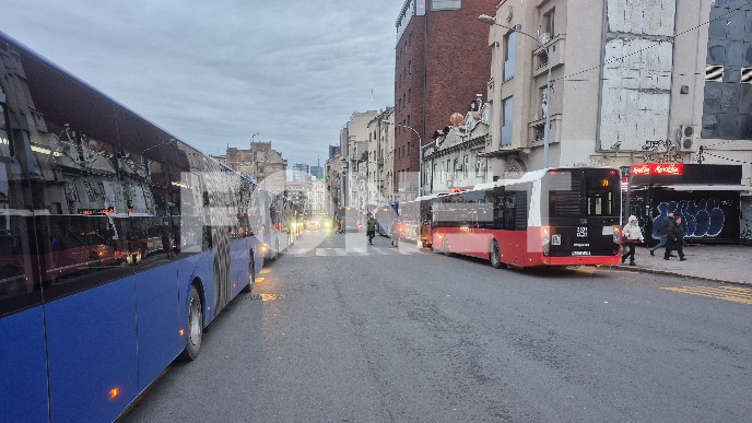 Izmenjene trase više linija